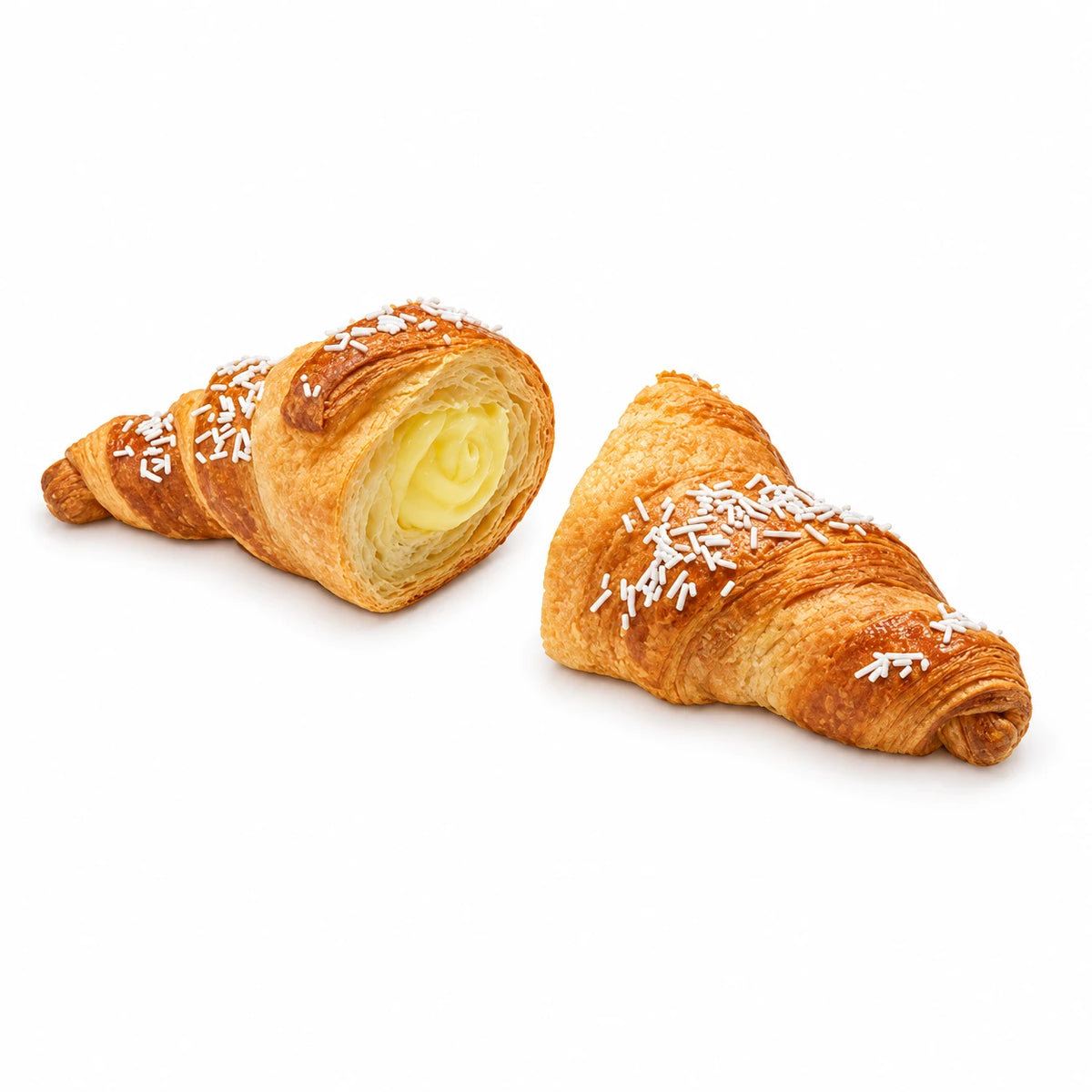 XL Croissant Vaniglia tagliato su sfondo neutro con crema alla vaniglia in vista, secondo croissant con granella di zucchero